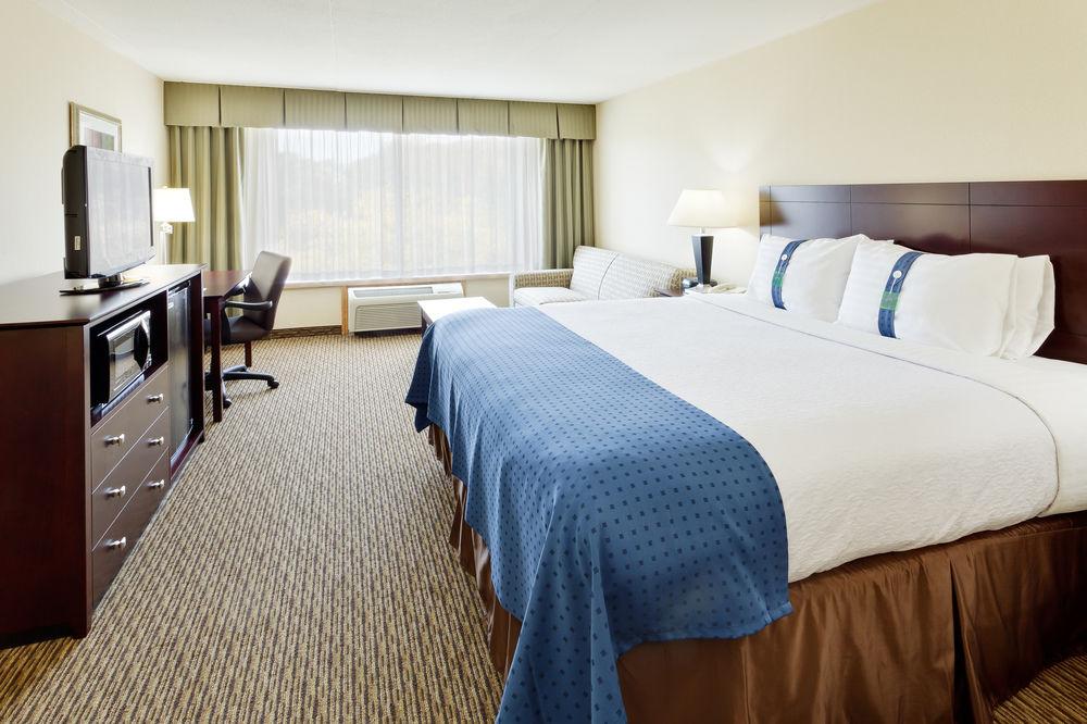 Fairfield Inn & Suites Springfield Энфилд Экстерьер фото