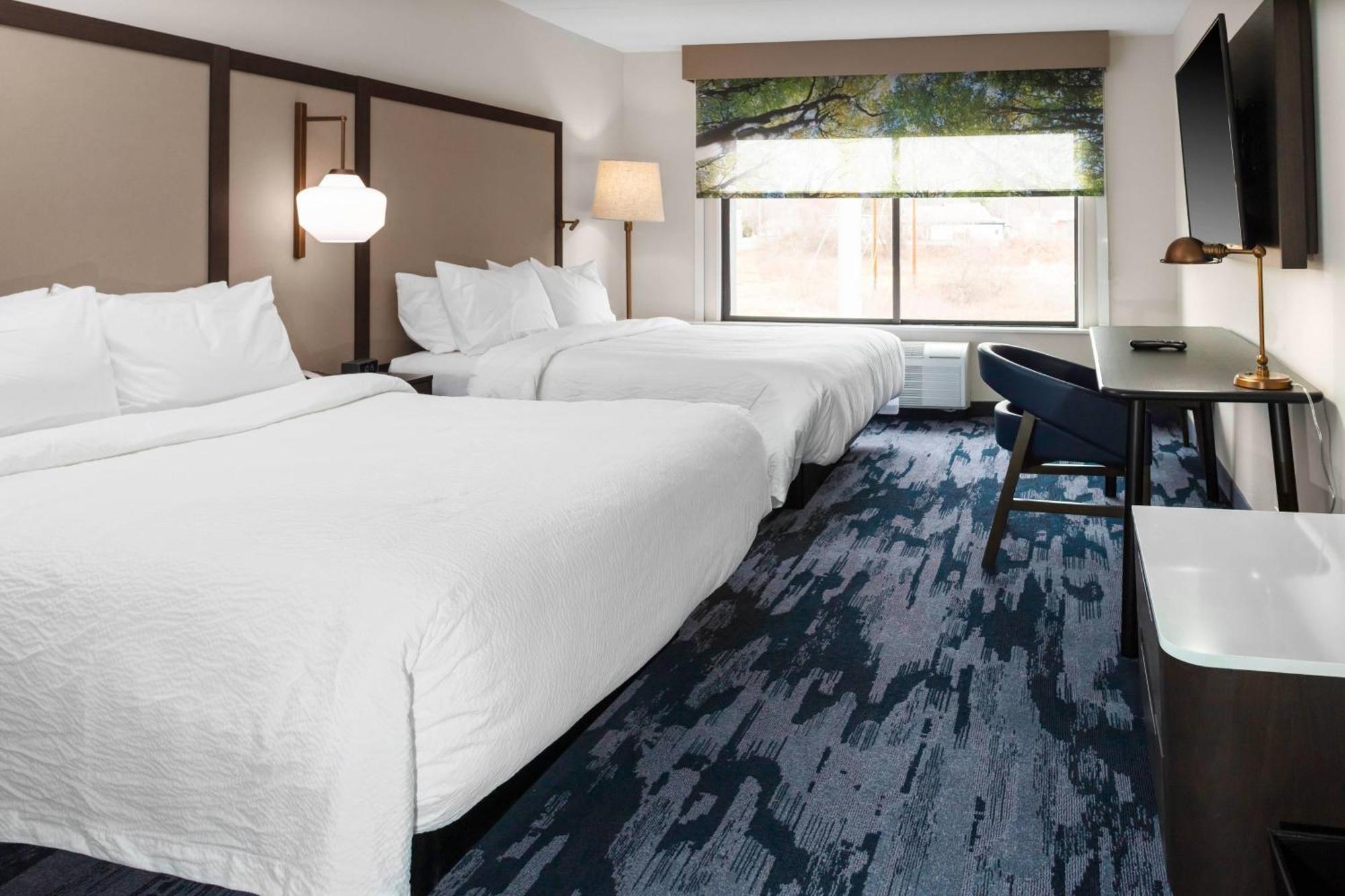 Fairfield Inn & Suites Springfield Энфилд Экстерьер фото